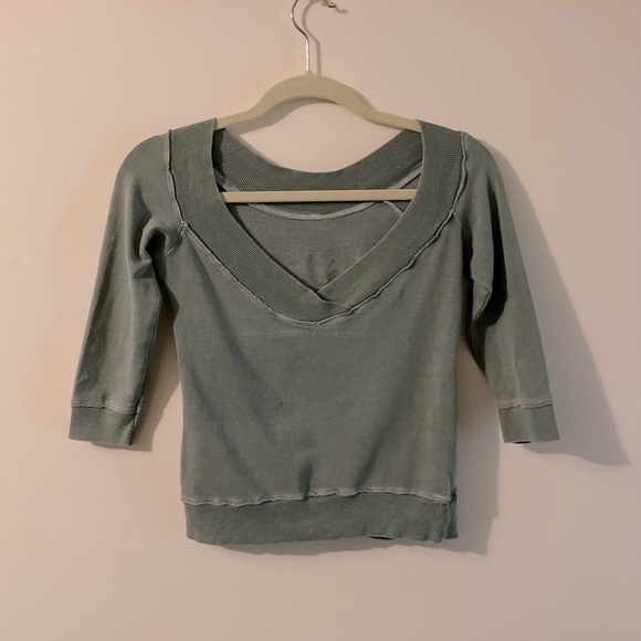 One of a kind Green Kitten Top - Picture 3 of 4